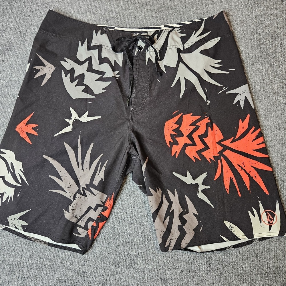 Volcom Lido Lada Boardshorts Size 36 Pineapple All Over Print Surfing Hawaiian